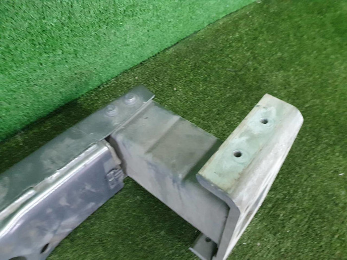 Усилитель передний Range Rover Vogue 4 L405 12-22