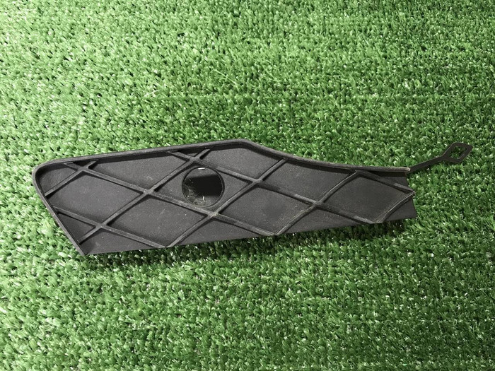 Заглушка буксир. крюка Mercedes GLK x204 (12-15)