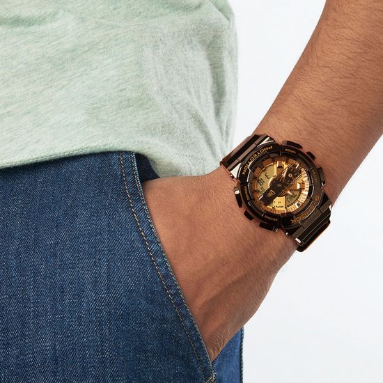 Наручные часы Casio GM-110NE-1A