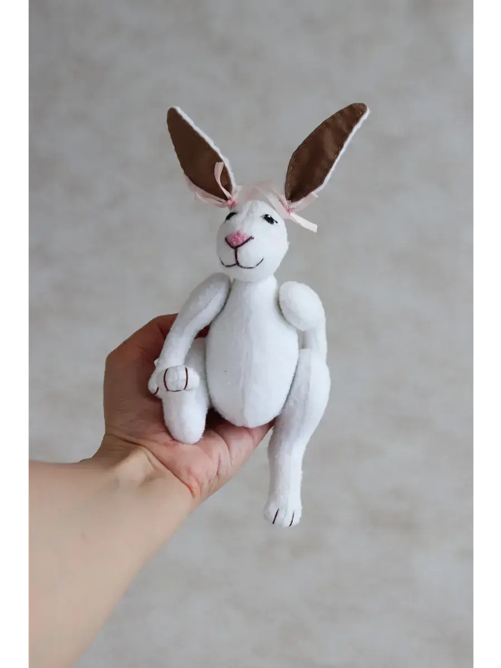 Бумажная выкройка текстильной игрушки Кролик