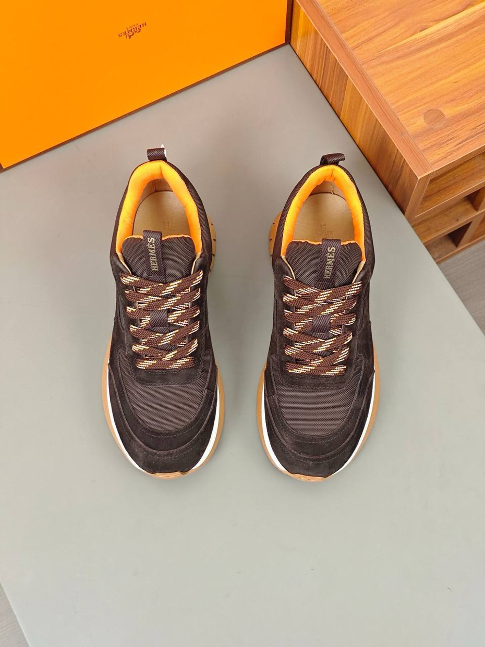 Кроссовки Hermes