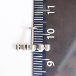 Микроштанга  6 мм с розовыми опалами, толщина 1,2 для пирсинга ушей. Титан G23+Медицинская сталь