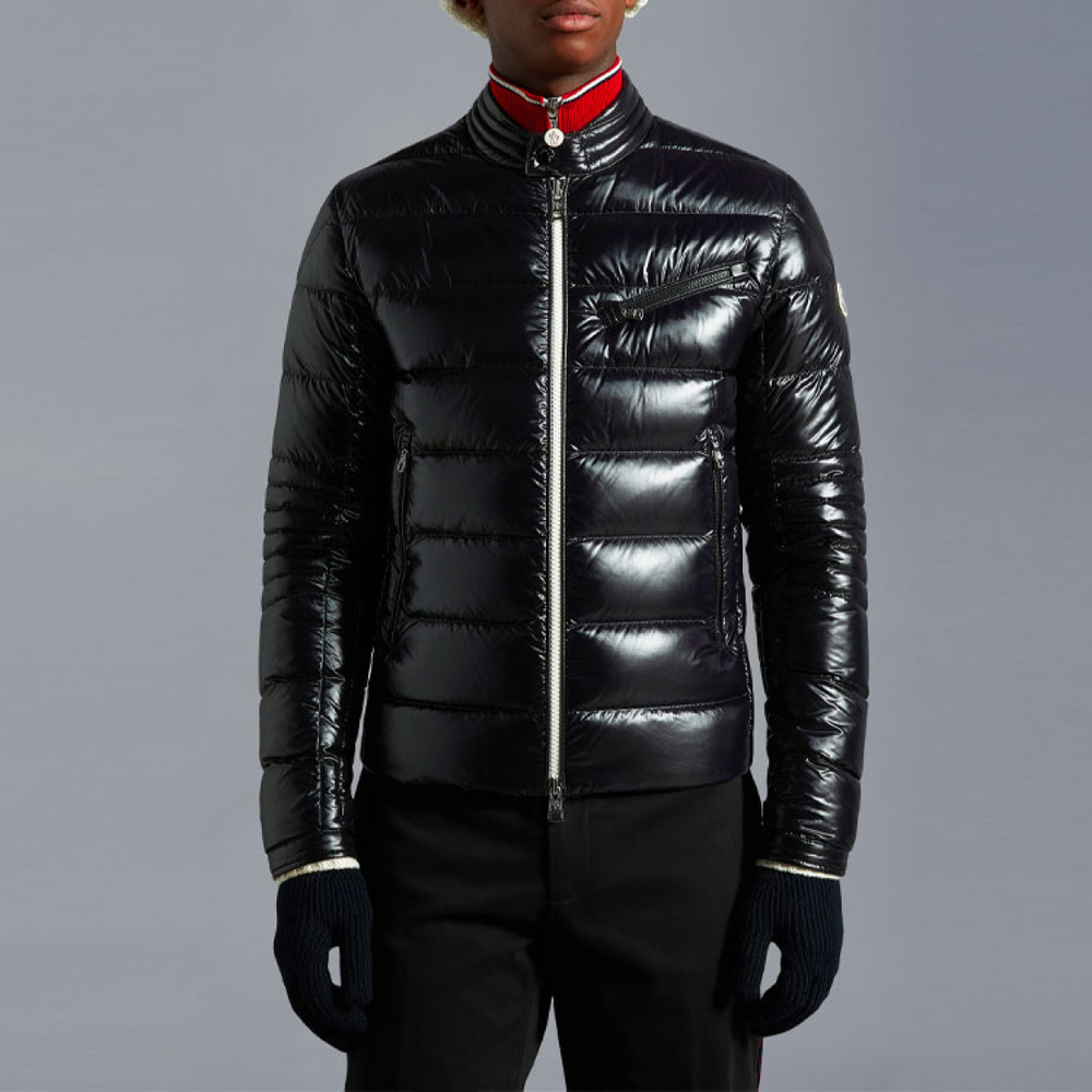 Куртки Moncler FW22 Berriat Logo, H20911A0022168950999