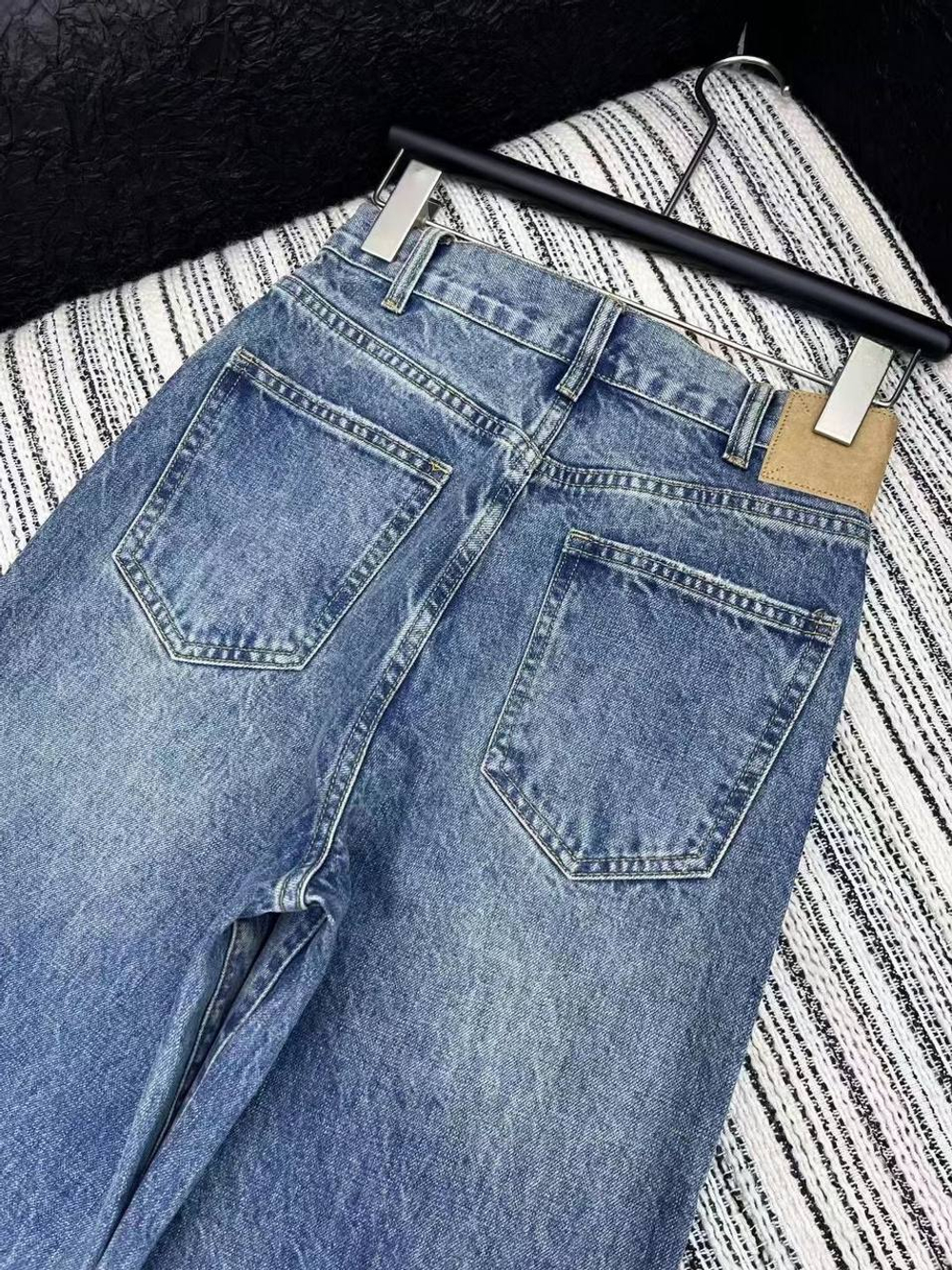 Джинсы Celine