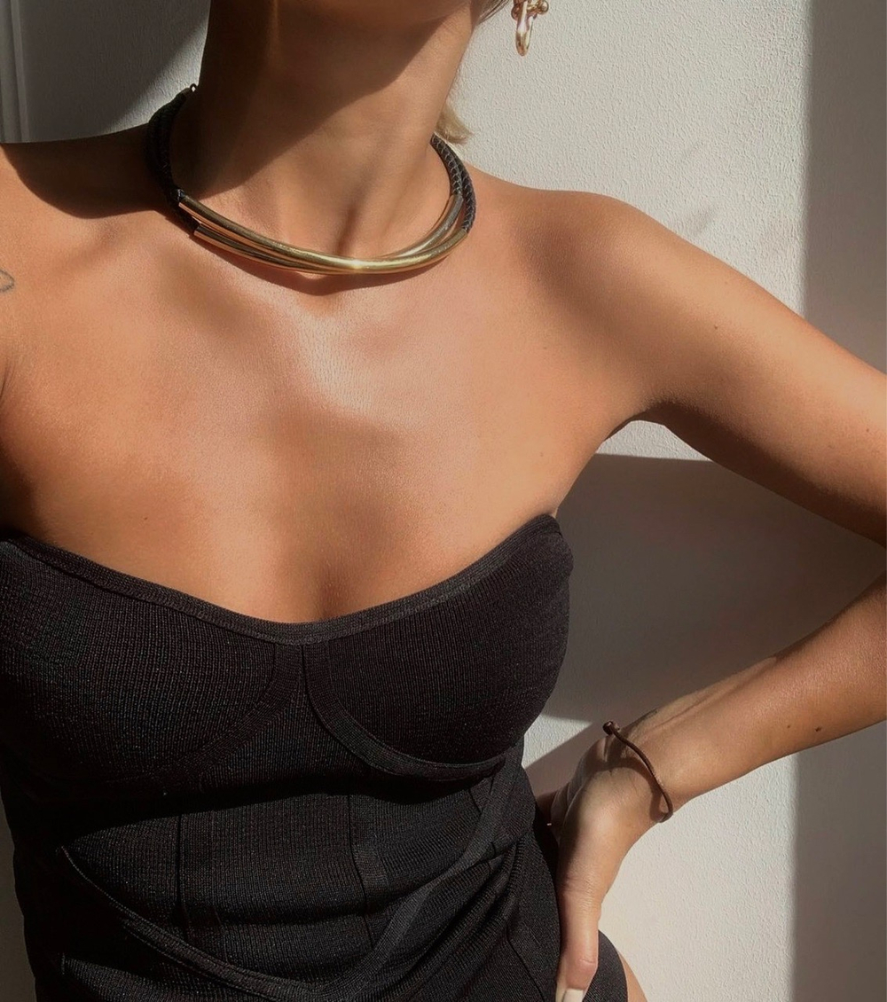 black cord set