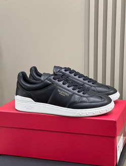 Кеды Valentino