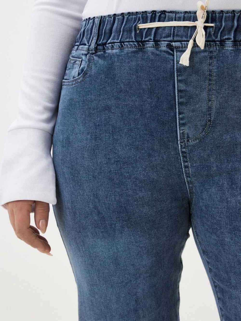 Джинсы на резинке больших размеров