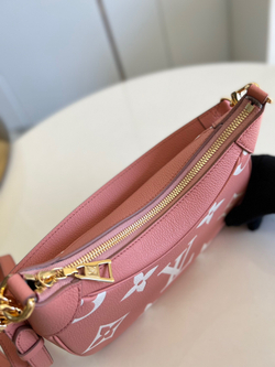 Louis Vuitton Bagatelle BB