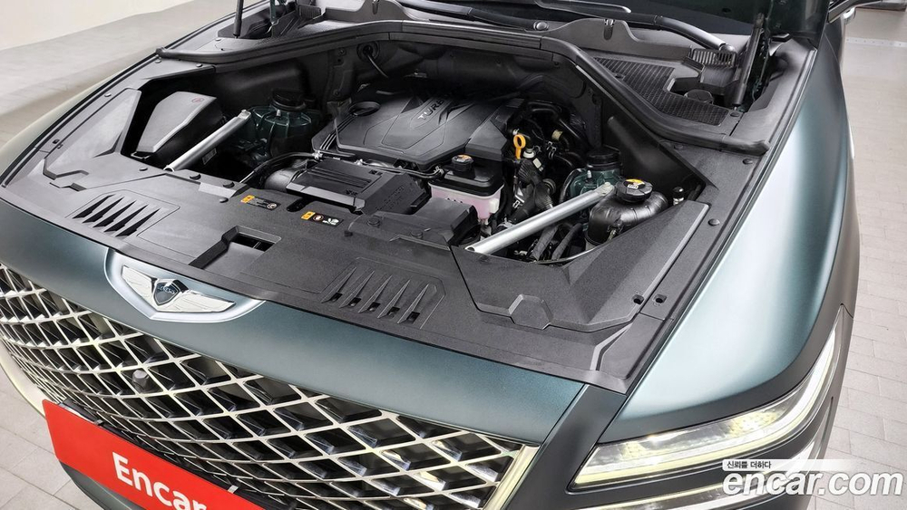 Genesis GV80 2.5T Бензин AWD (08.2021)