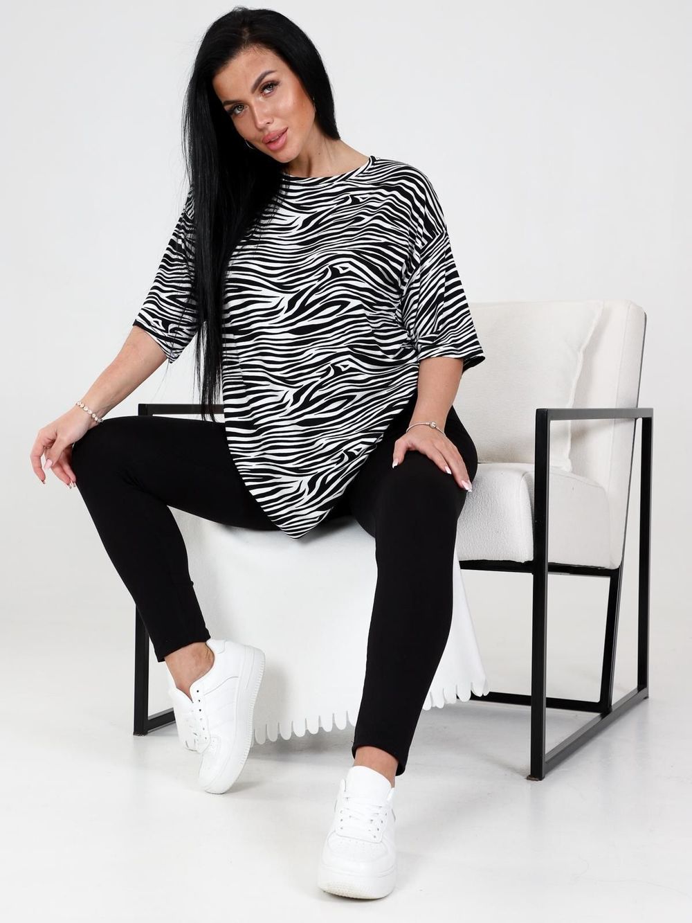 Скайли - костюм черный Iv-capriz (Акция)