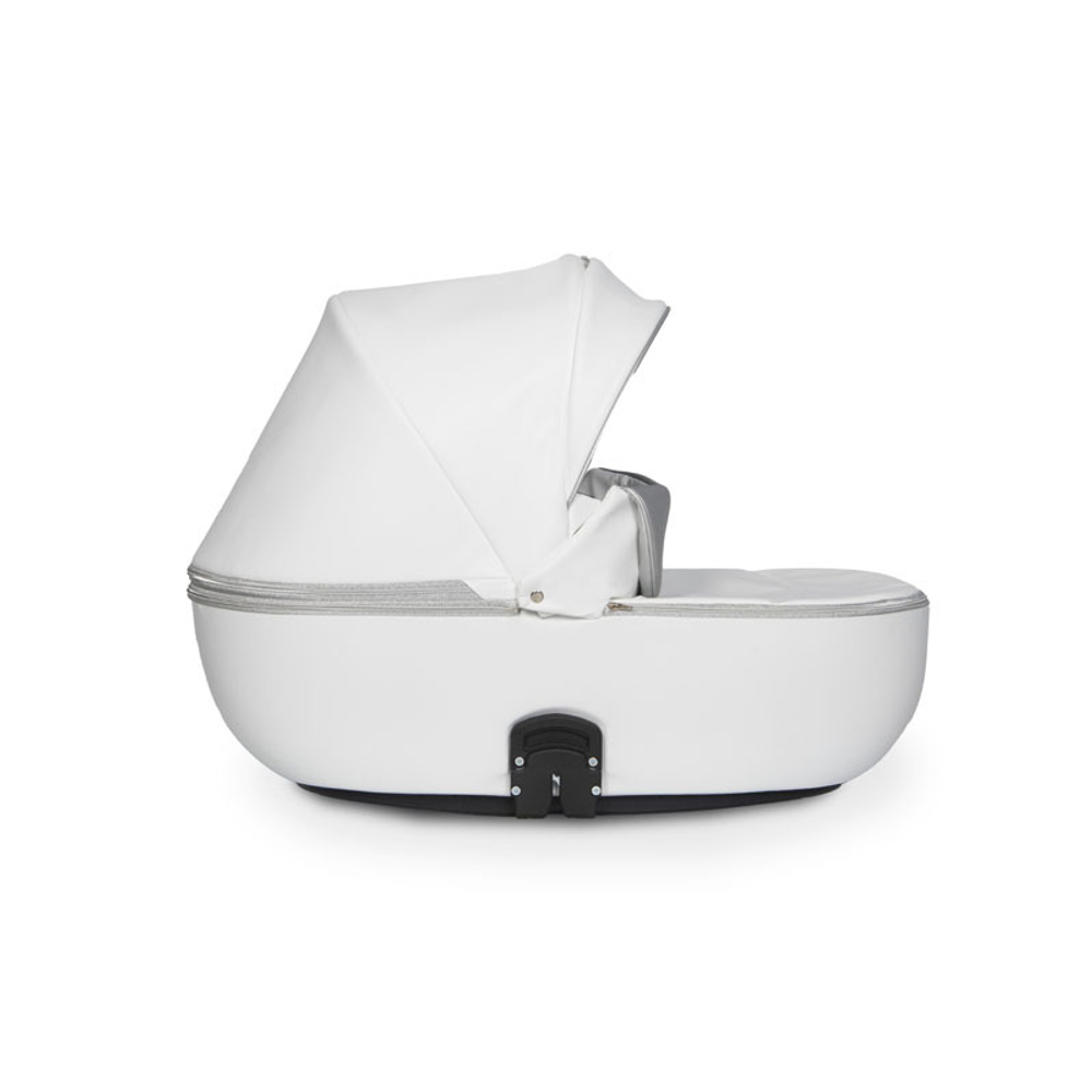 Коляска  OZON Premium (2 в 1) (RIKO BASIC) 31 белый-серебристый