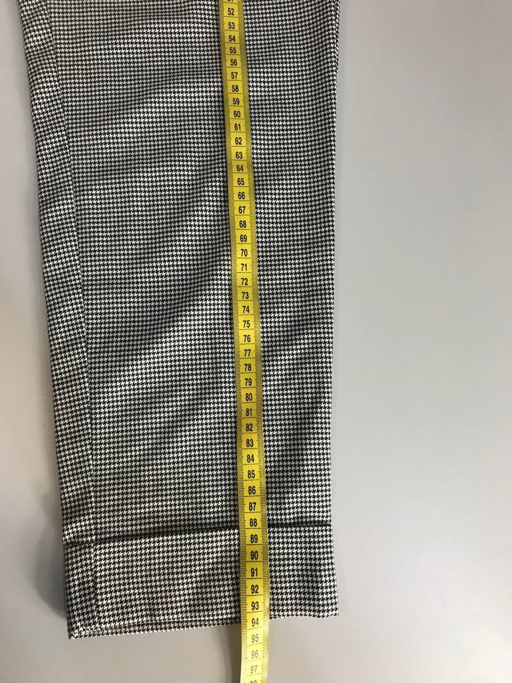 Брюки H&M модные, маркировка 34, визуально 40/42 размер