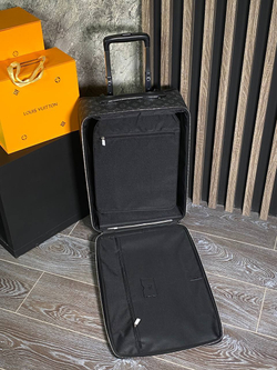 Чемодан Louis Vuitton