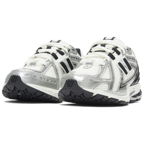 New Balance NB 1906R Беговые кроссовки Низкие Серебристо-черные Унисекс