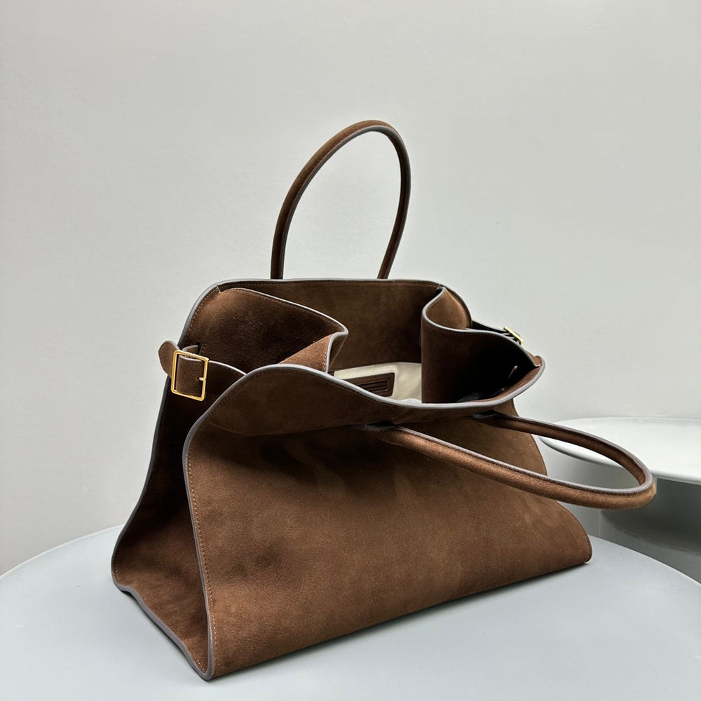 The Row Margaux 17