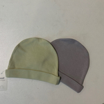 Шапочка с отворотом HUGS AND KISSES (RANT)