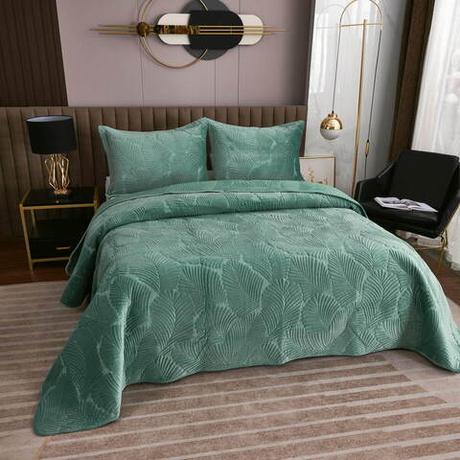 Покрывало 240х260 и 2 наволочки 50х70 Sofi De MarkO Ноэль изумруд