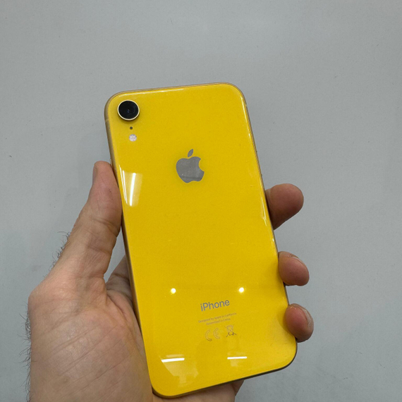Apple iPhone Xr 128GB 100% акб меняли (коробка)