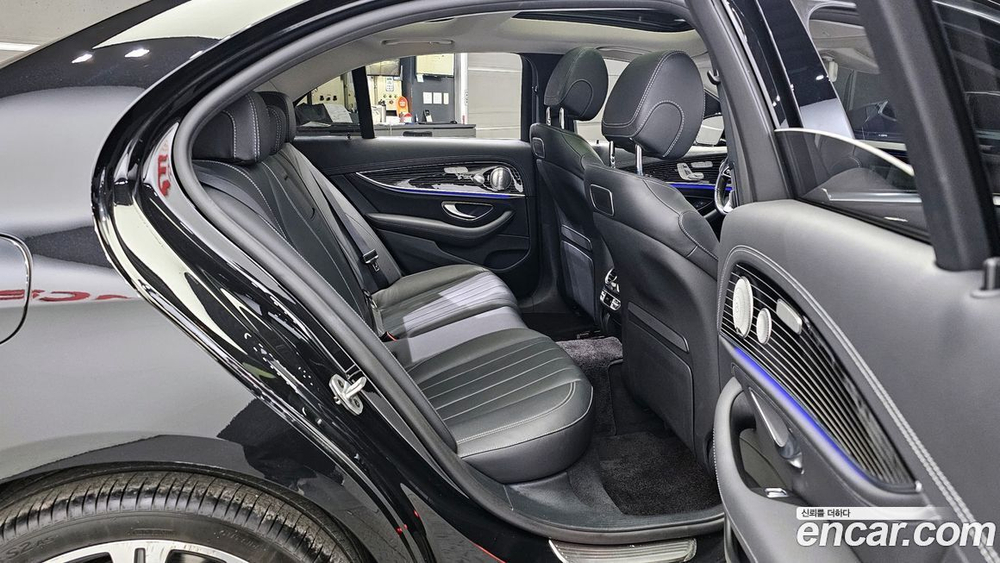 Mercedes-Benz E-Class W213 E450 4MATIC Exclusive (03.2020)