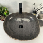 Раковина из речного камня RS-65157 53*45*15 0862