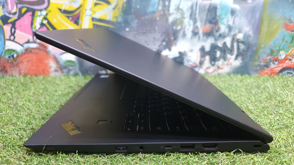 Ноутбук Lenovo i5-8/16Gb/FHD/ThinkPad X1 20LE-S1FJ04/Windows 10