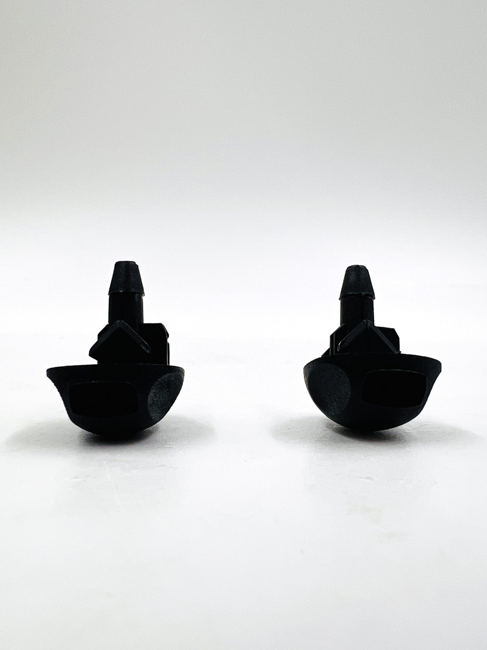 Форсунка омывателя лобового стекла Лада Ларгус, Веста, X-RAY 2 шт