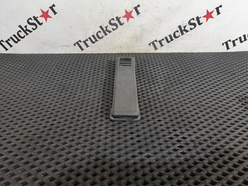 Комплект креплений крыла