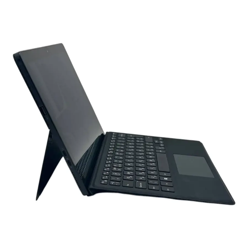 Latitude 5285