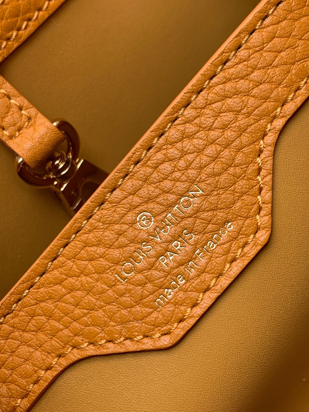 Louis Vuitton Capucines BB