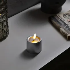 Светодиодная свеча Серебристая 6×8×6 см., пластик, батарейки АААх2, Luazon Lighting (9907601)