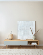 Тумба под ТВ Anielle из массива и шпона ясеня с двумя дверцами 180 x 39 см