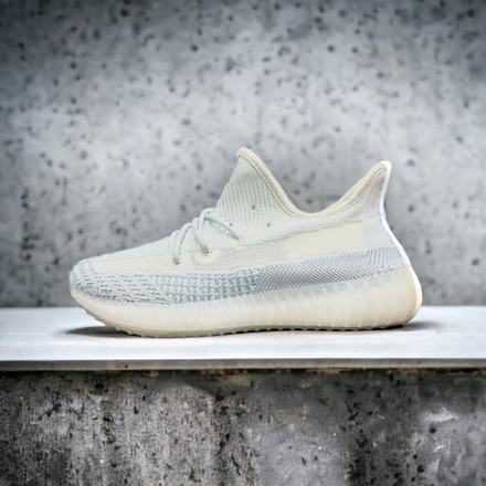 Adidas Yeezy Boost 350 V2 • Cloud White