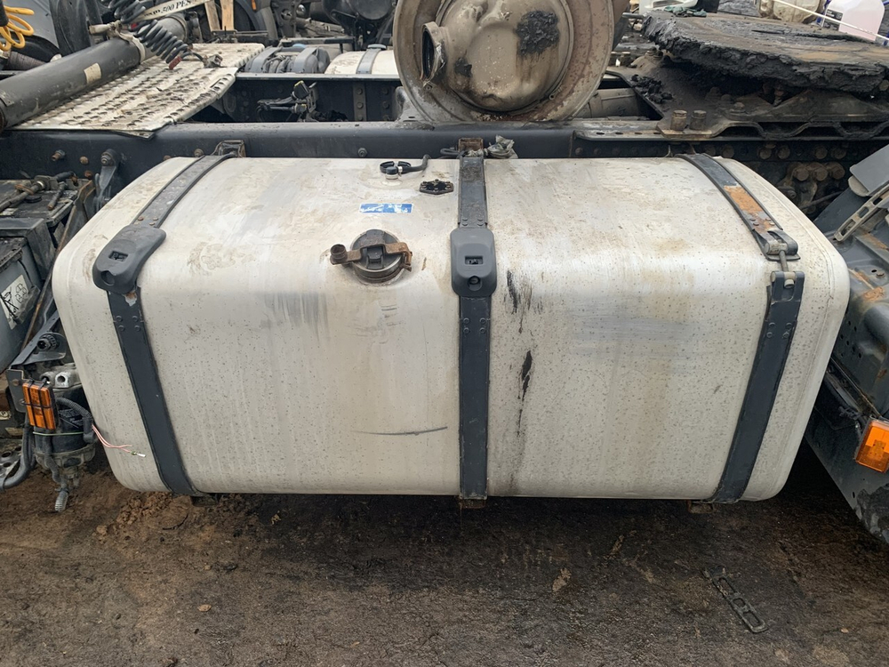 Бак топливный 600L 2018г.