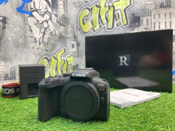 Canon EOS R10