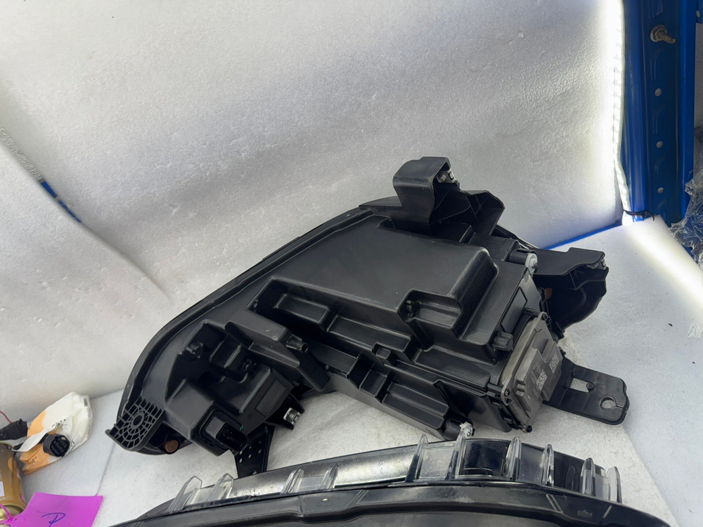 Оригинальная LED фара Chery Jetour X70 Plus