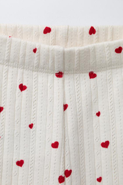 ZARA КОМПЛЕКТ ИЗ БОДИ И ЛЕГИНСОВ С СЕРДЕЧКАМИ, ЭКРЮ