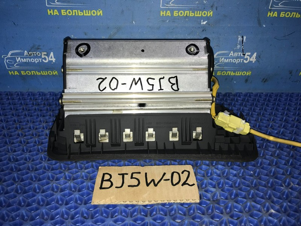 Подушка безопасности пассажирская MAZDA FAMILIA 2001