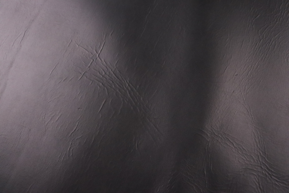 Уценка: 1,4-1,6 Кожа Краст Коди плюс черный к/к 160 дм²