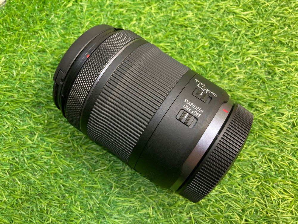 Canon RF 24-105mm 4-7.1 IS STM