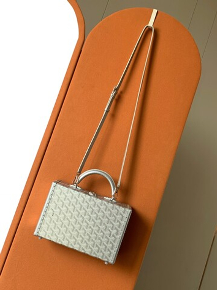 Goyard Grand Hotel Trunk Bag