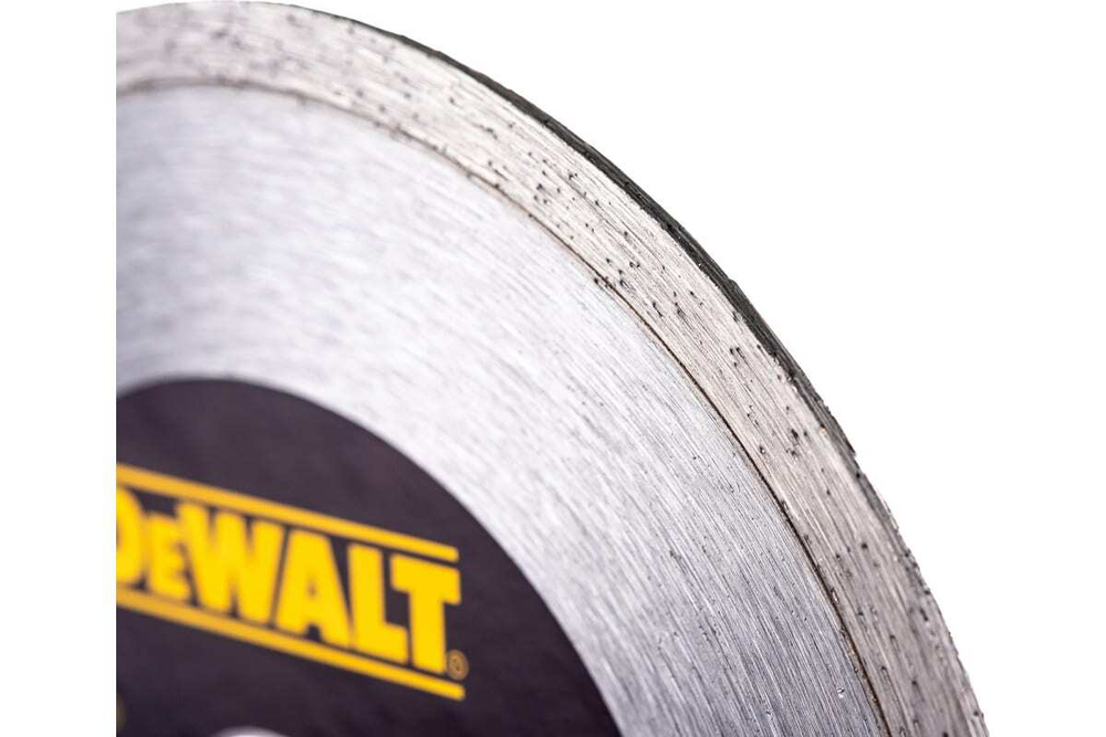 Диск алмазный отрезной (125х22.2 мм) для УШМ DEWALT DT 3736
