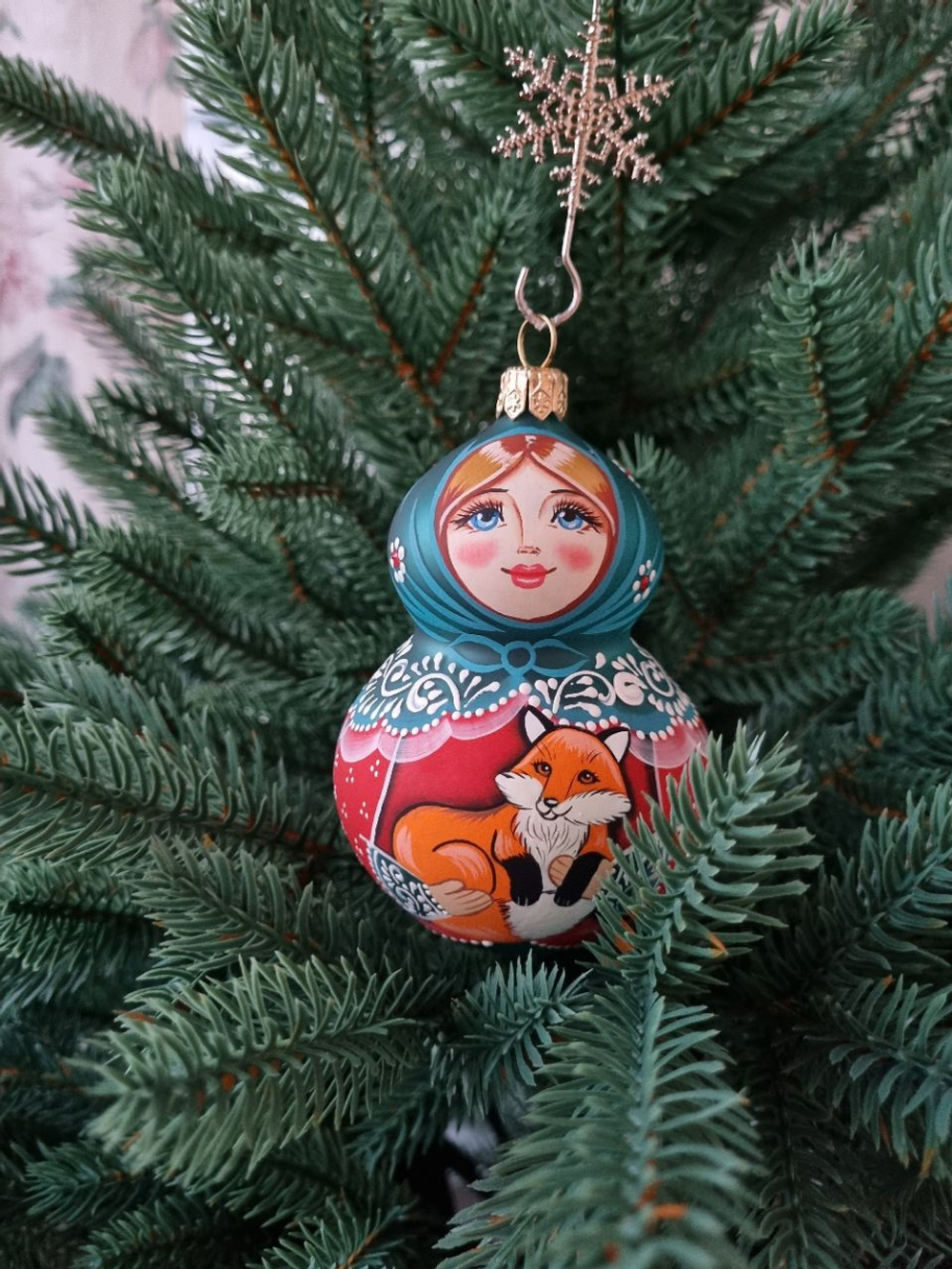 Стеклянная матрешка Танечка с лисичкой