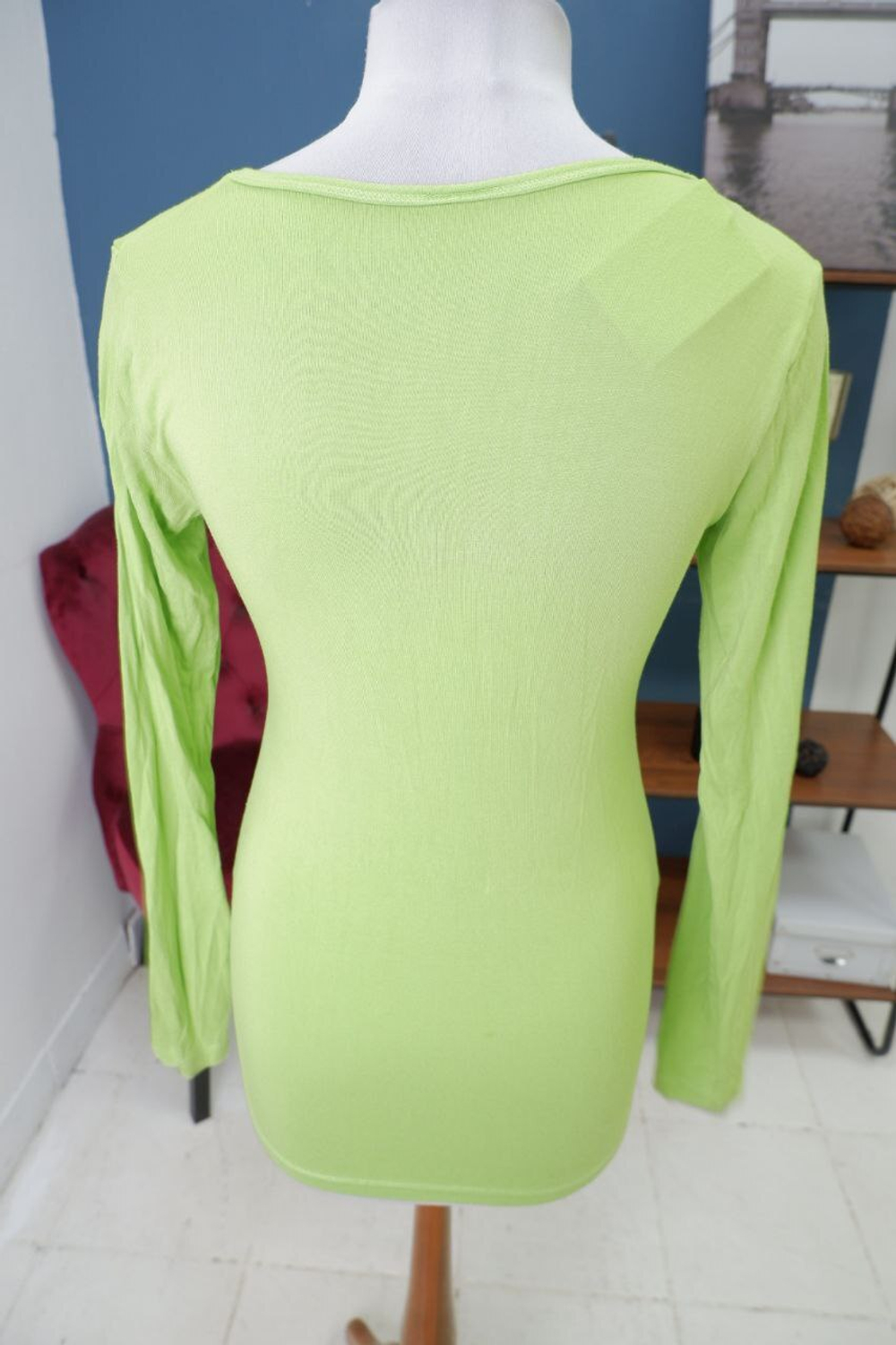 Джемпер яркий 44-46 размер