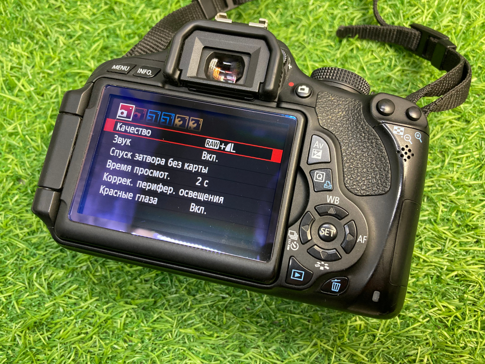 Canon EOS 600D Покупка/Продажа