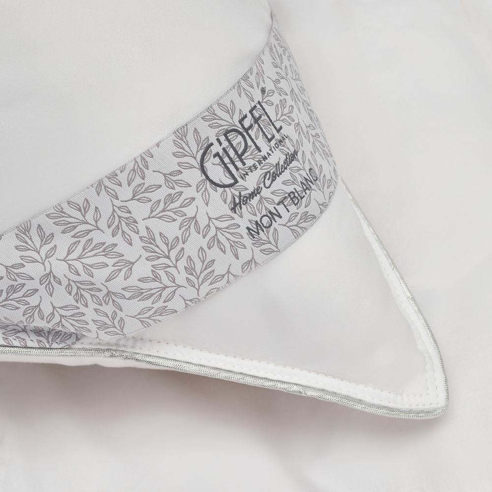 Подушка Gipfel Montblanc 41321 70x70 см