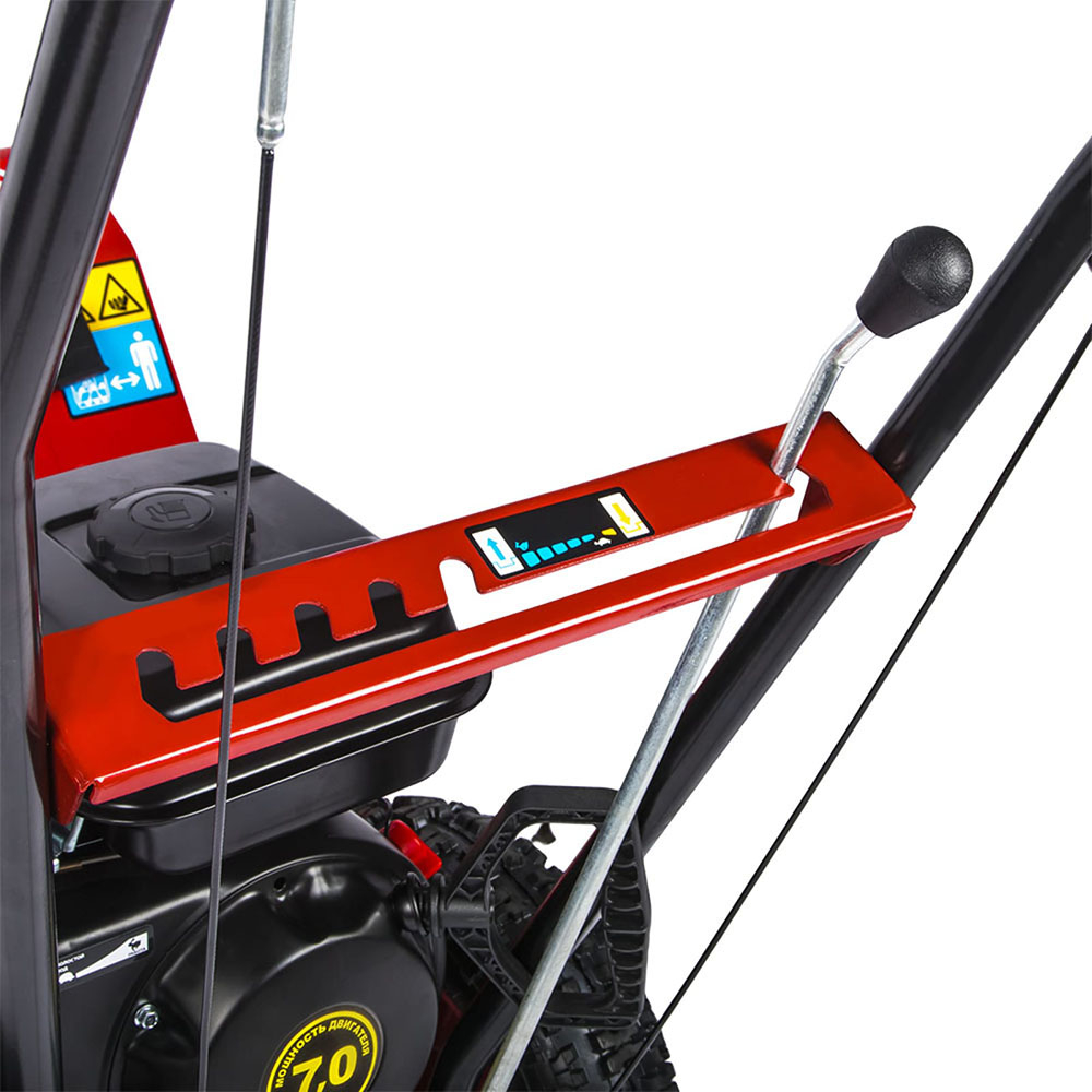 Бензиновый снегоуборщик DDE ST7066