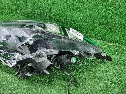 Фара левая Toyota RAV4 5 XA50 (2018-н.в.) LED