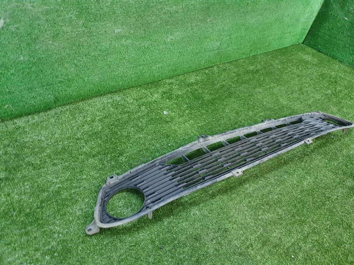 Решетка переднего бампера Kia Cerato 4 (2018-2021)