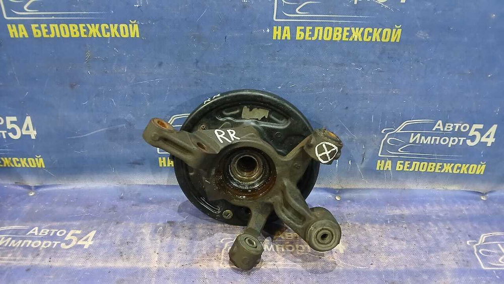 Ступица задняя правая TOYOTA COROLLA 1995-2000