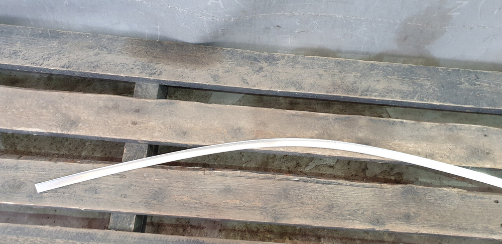 Молдинг двери передней правой MB GLC (X253) 15-нв Б/У Оригинал A2537250282